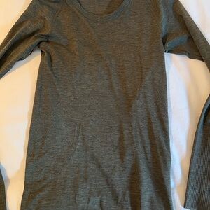 Lululemon Forest Green Long Sleeve Top